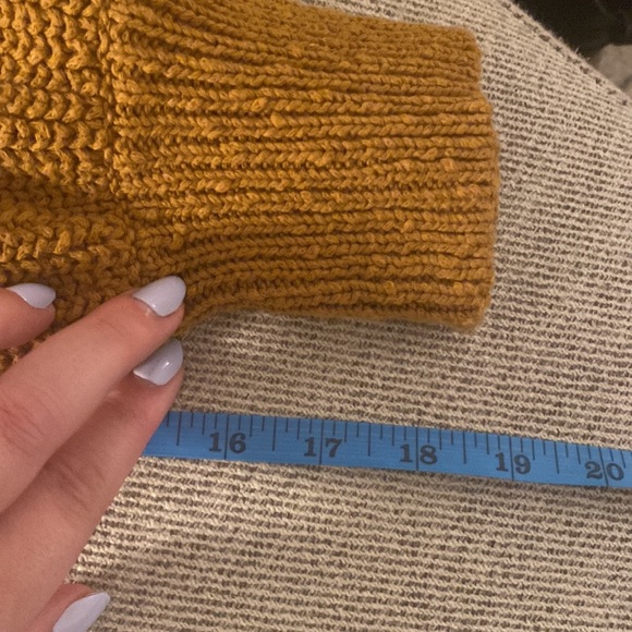 Madewell Cable Knit Sweater - Picture 7 of 8